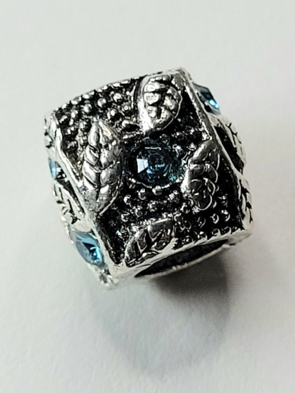 New Pandora Style Blue Rhinestones and Silver Color Chunky Leaf Individual Charm - Picture 6 of 6